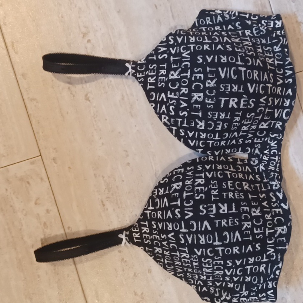 Victoria's Secret Signature Black Cotton Padded Push Up Bra